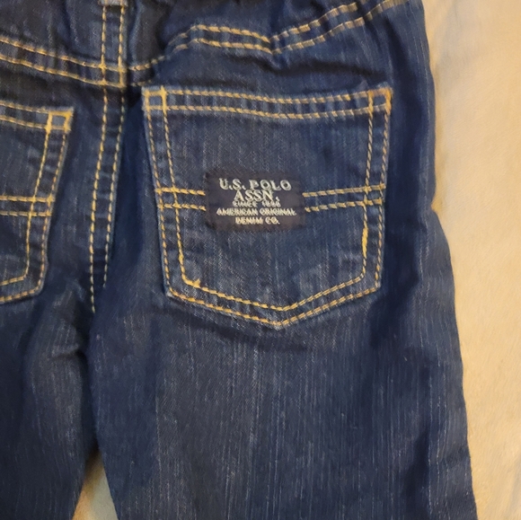 Tommy Hilfiger shirt set 2T - Picture 6 of 6